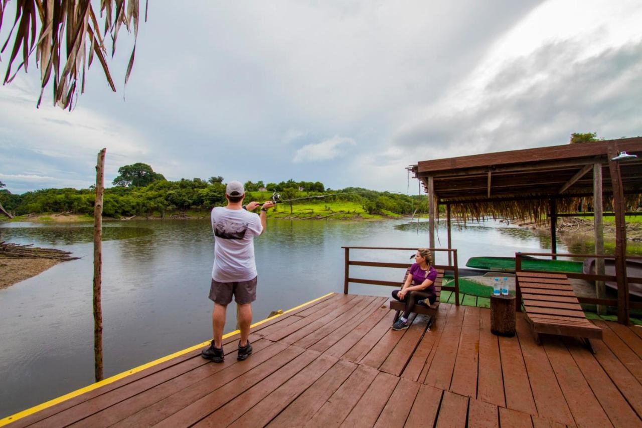 Amazon Turtle Lodge Careiro Exterior foto
